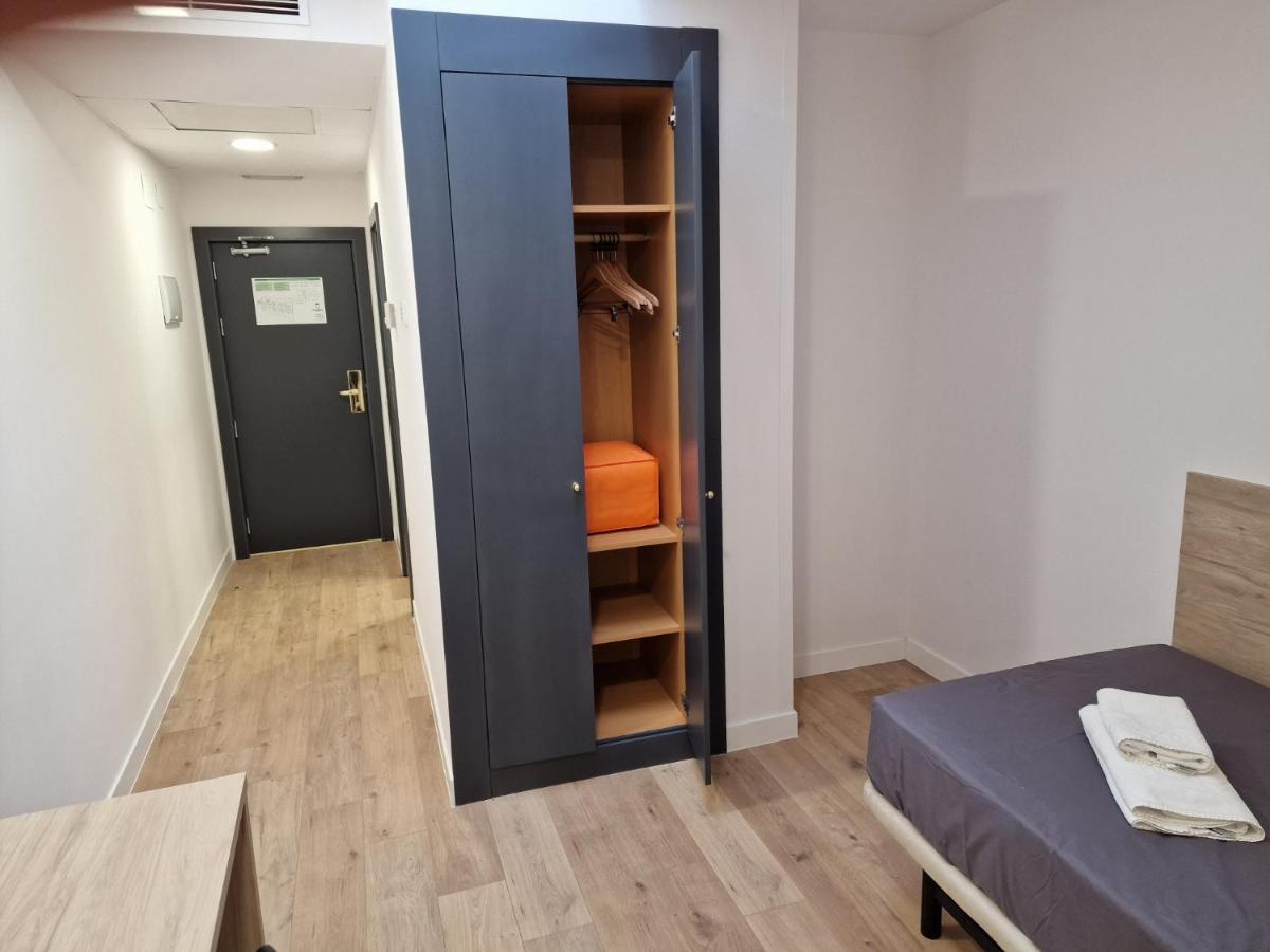 Micampus Leganes Student Residence מראה חיצוני תמונה